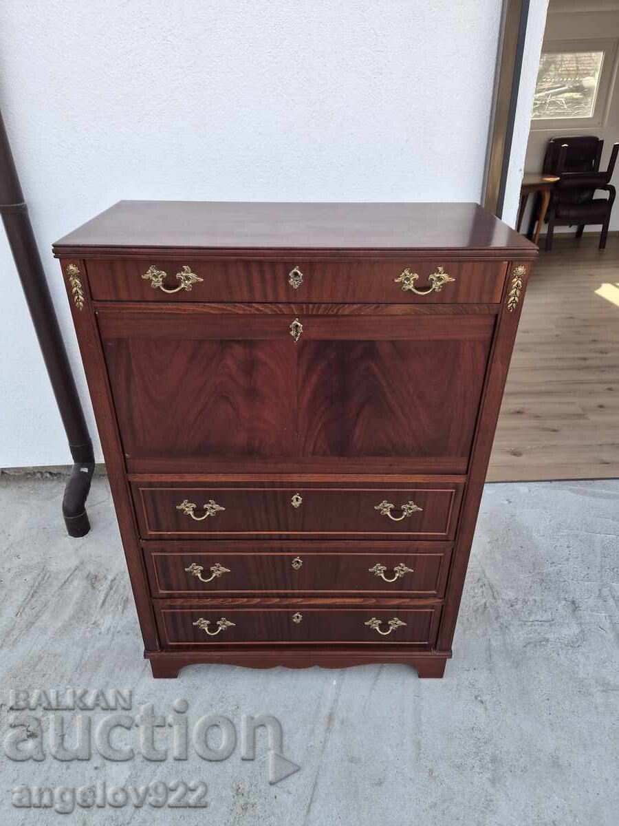 Красиво винтидж писалище масив!!! с цена € 0.01 | 0.02 лв.