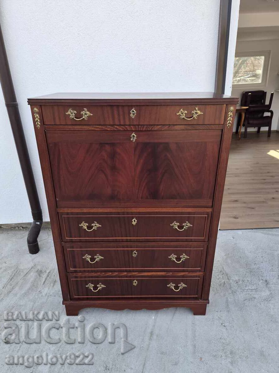 Красиво винтидж писалище масив!!!