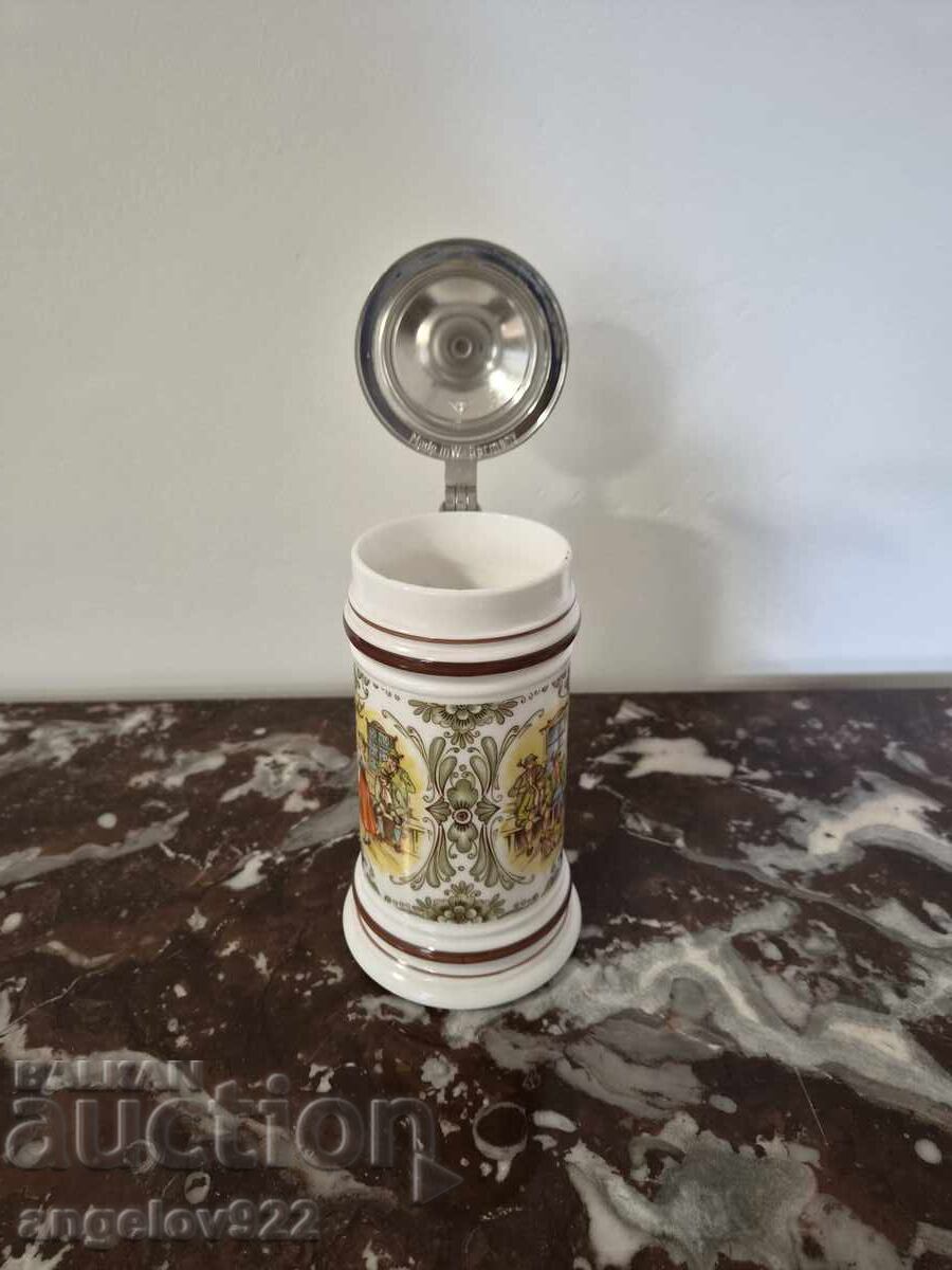 Auction Vintage German Porcelain Beer Mug!!! Auction Vintage German Porcelain Beer Mug!!!