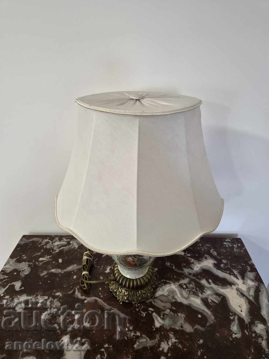 Голяма нощна лампа от бронз и порцелан!!! с цена € 0.01 | 0.02 лв.