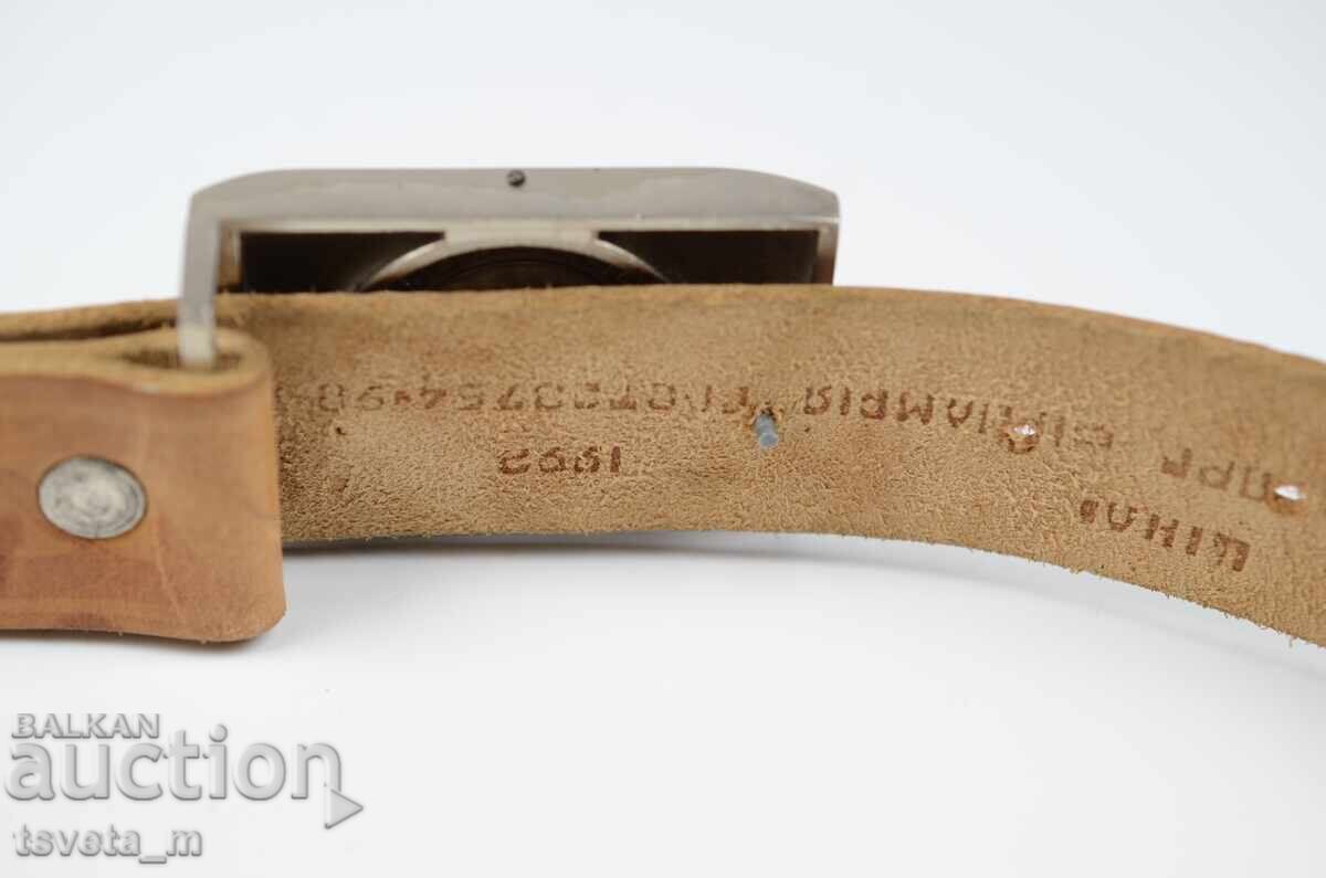 Παράδοση Κάθε ζώνη με αγκράφα με περιστρεφόμενο κέντρο Medusa Versace