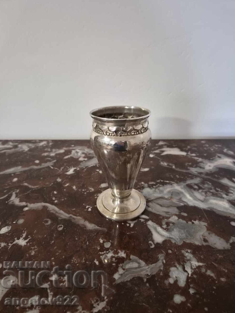 Ασημένια μεταλλική βάζα!!! Ασημένια μεταλλική βάζα!!!