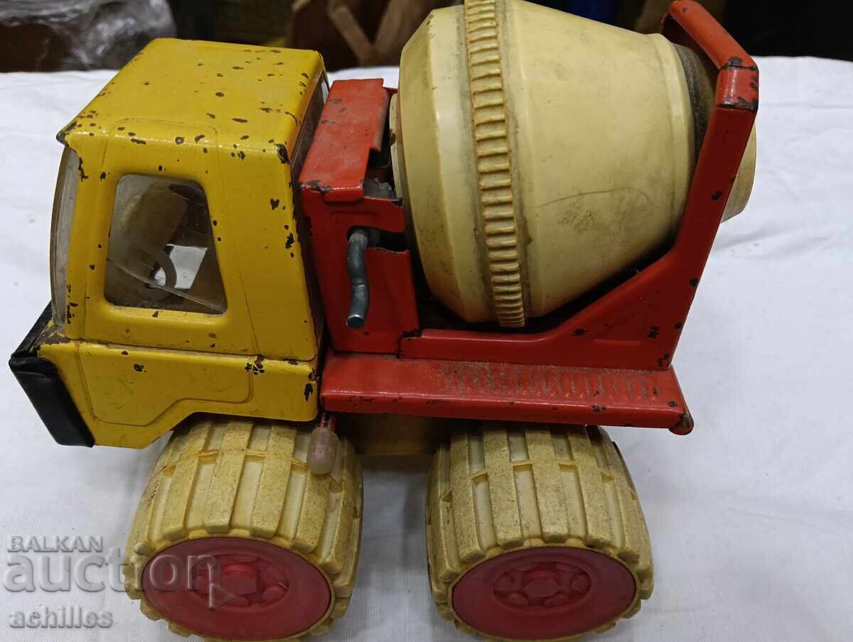 Δημοπρασία Παιχνίδι φορτηγό μπετονιέρα