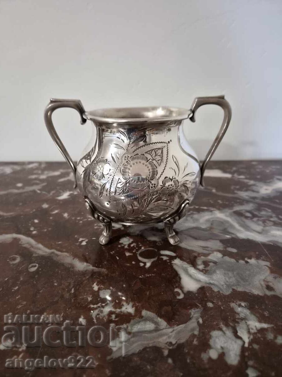 Delivery of Silver plated metal sugar bowl!!!