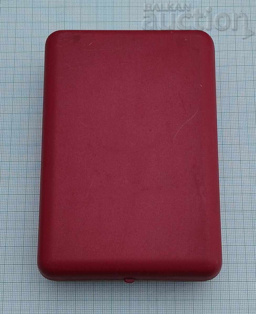 Доставка на ОРДЕН НА ТРУДА СРЕБЪРЕН  КУТИЯ