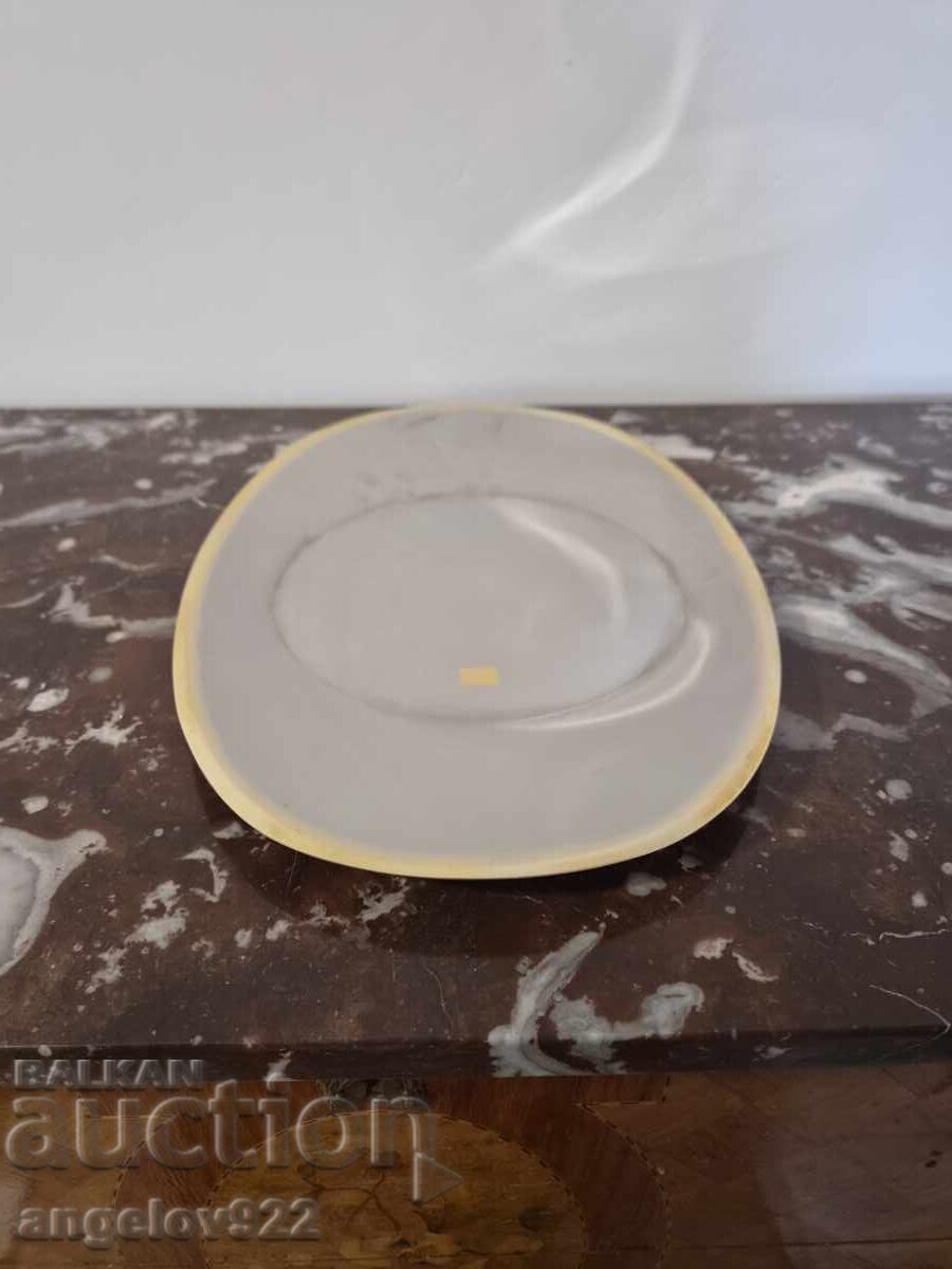 Delivery of Metal tray with 24 carat gold plating on the edges!!! Delivery of Metal tray with 24 carat gold plating on the edges!!!