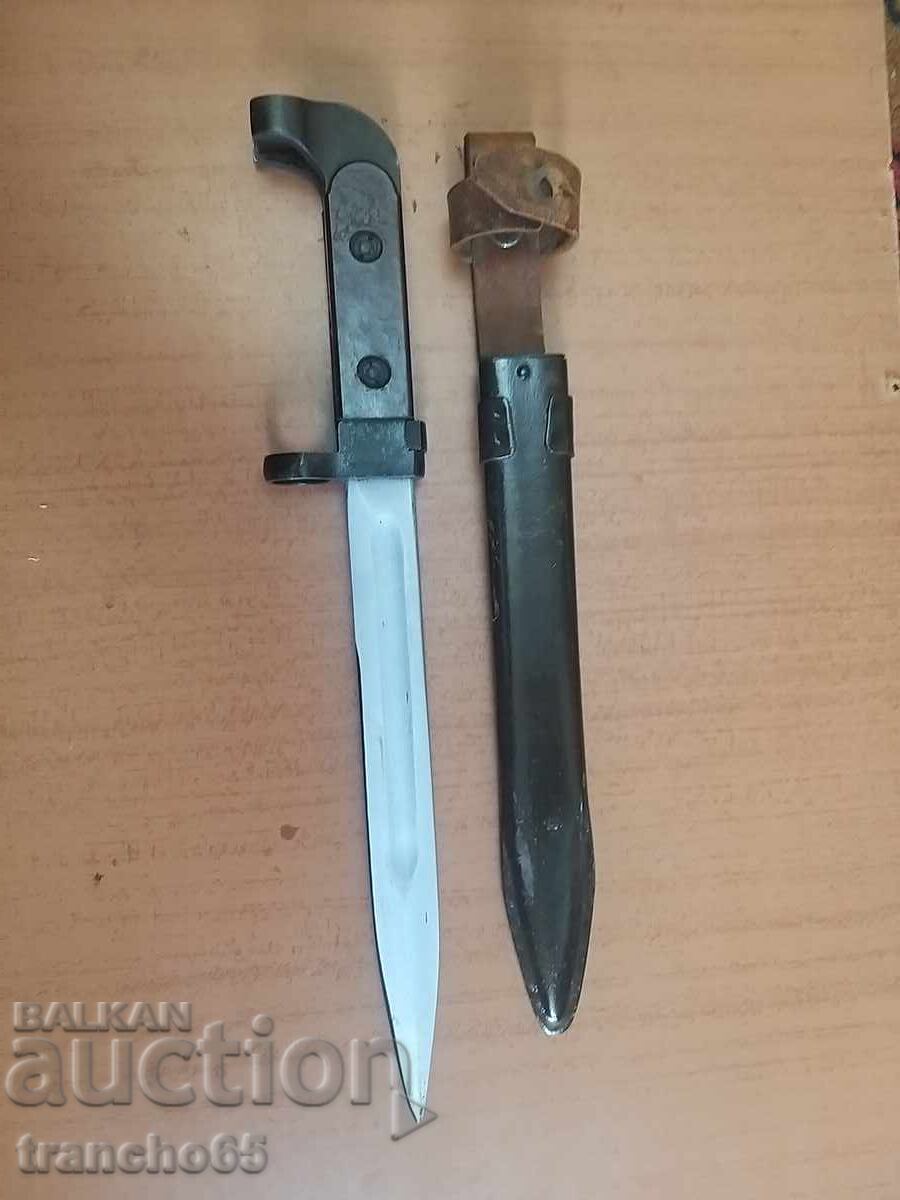 Baionetă 6×2 pentru AK-47