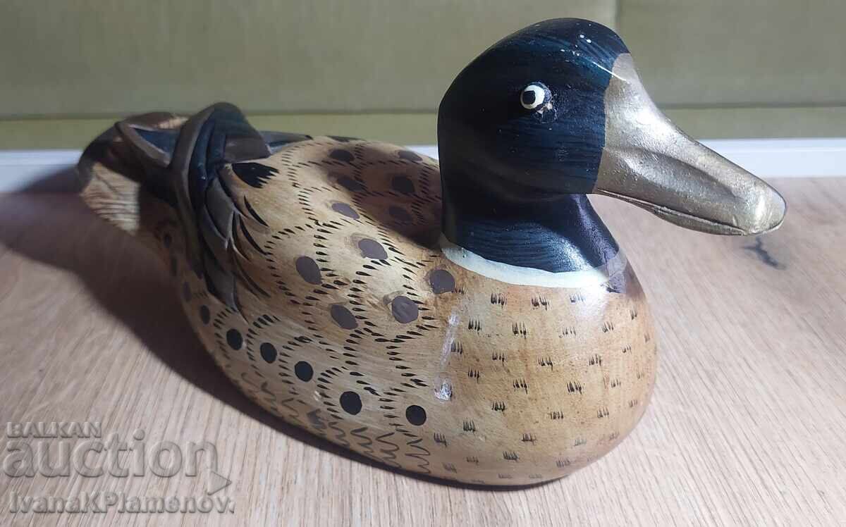 Delivery of Woodcarving for connoisseurs