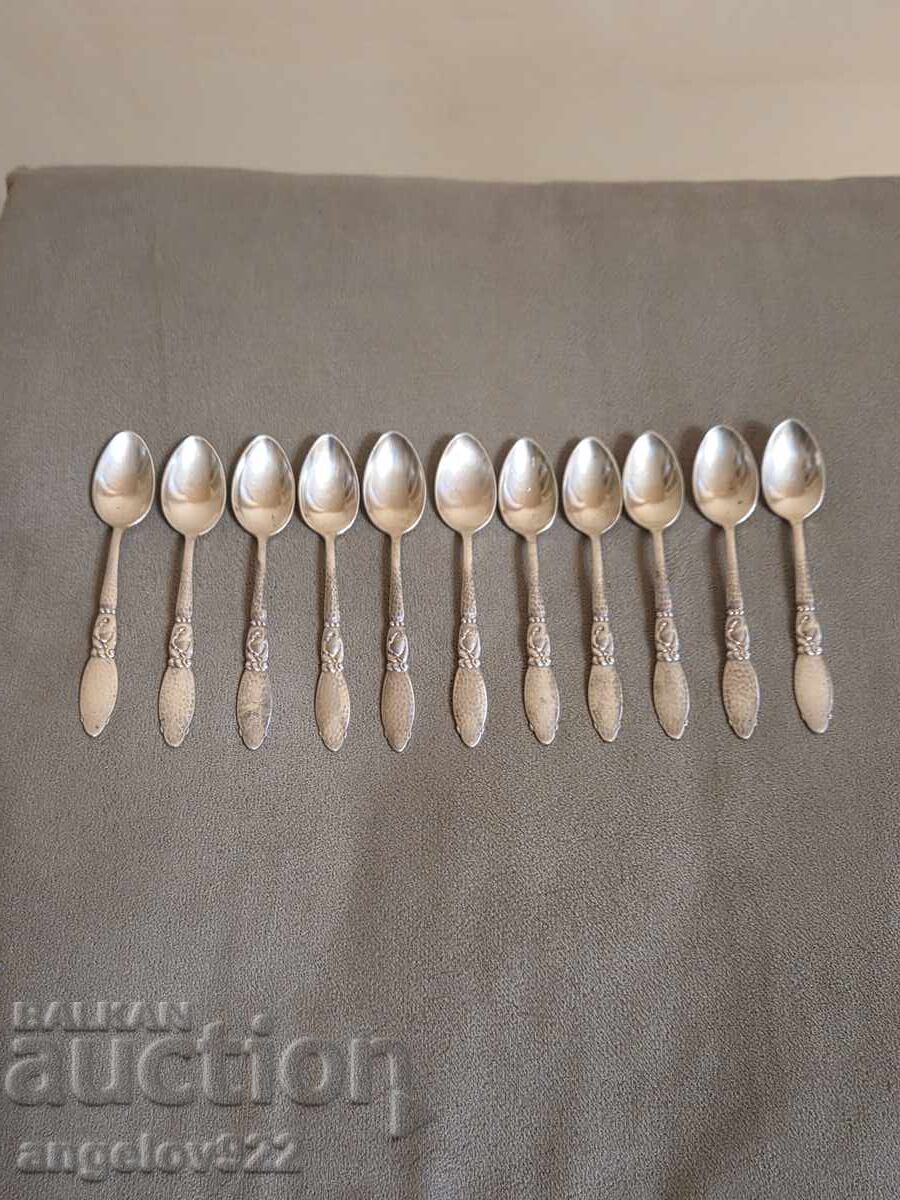 11 linguri de cafea!!! 11 linguri de cafea!!!