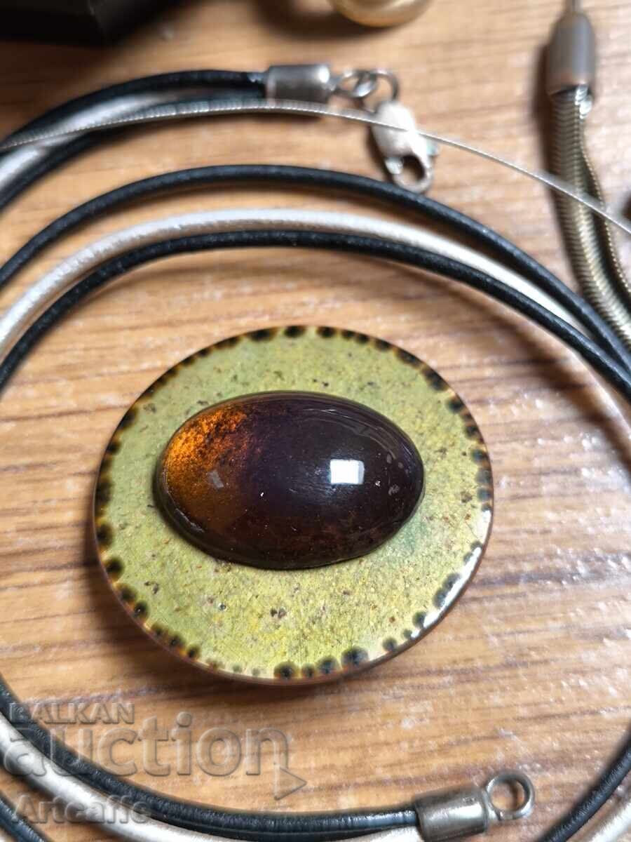 Lot of vintage jewelry and accessories - retro collection with price € 1.00 | 1.96 BGN Lot of vintage jewelry and accessories - retro collection with price € 1.00 | 1.96 BGN