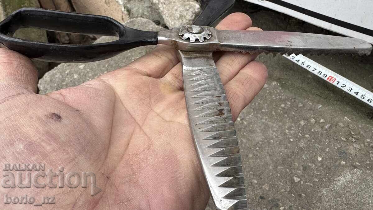 FOARFECE CREȚE URSS MARCATĂ CĂLITĂ ALBASTRU TAIE bzc - 5 FOARFECE CREȚE URSS MARCATĂ CĂLITĂ ALBASTRU TAIE bzc - 5