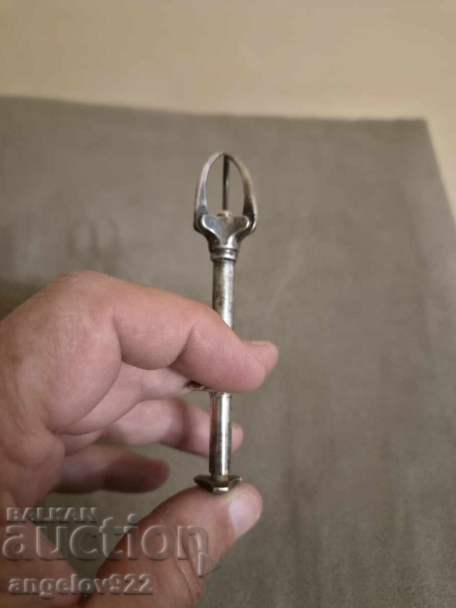 Винтидж щипка за лед!!! с цена € 0.01 | 0.02 лв.