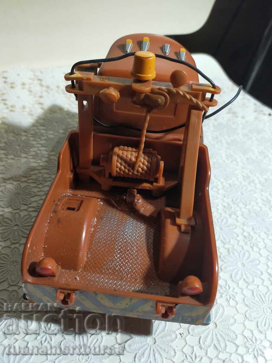 Ένα αυτοκίνητο παιχνίδι με τιμή € 10.00 | 19.56 BGN