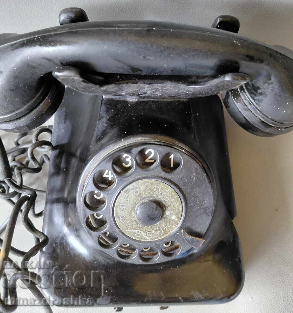 Old bakelite phone with price € 6.50 | 12.71 BGN