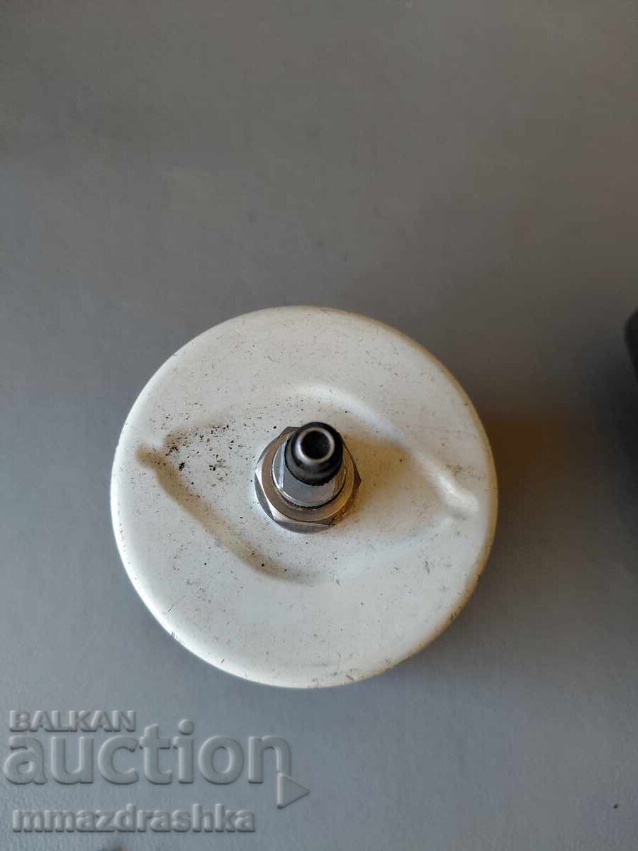 Licitație Variometru de avion de pe MIG Licitație Variometru de avion de pe MIG