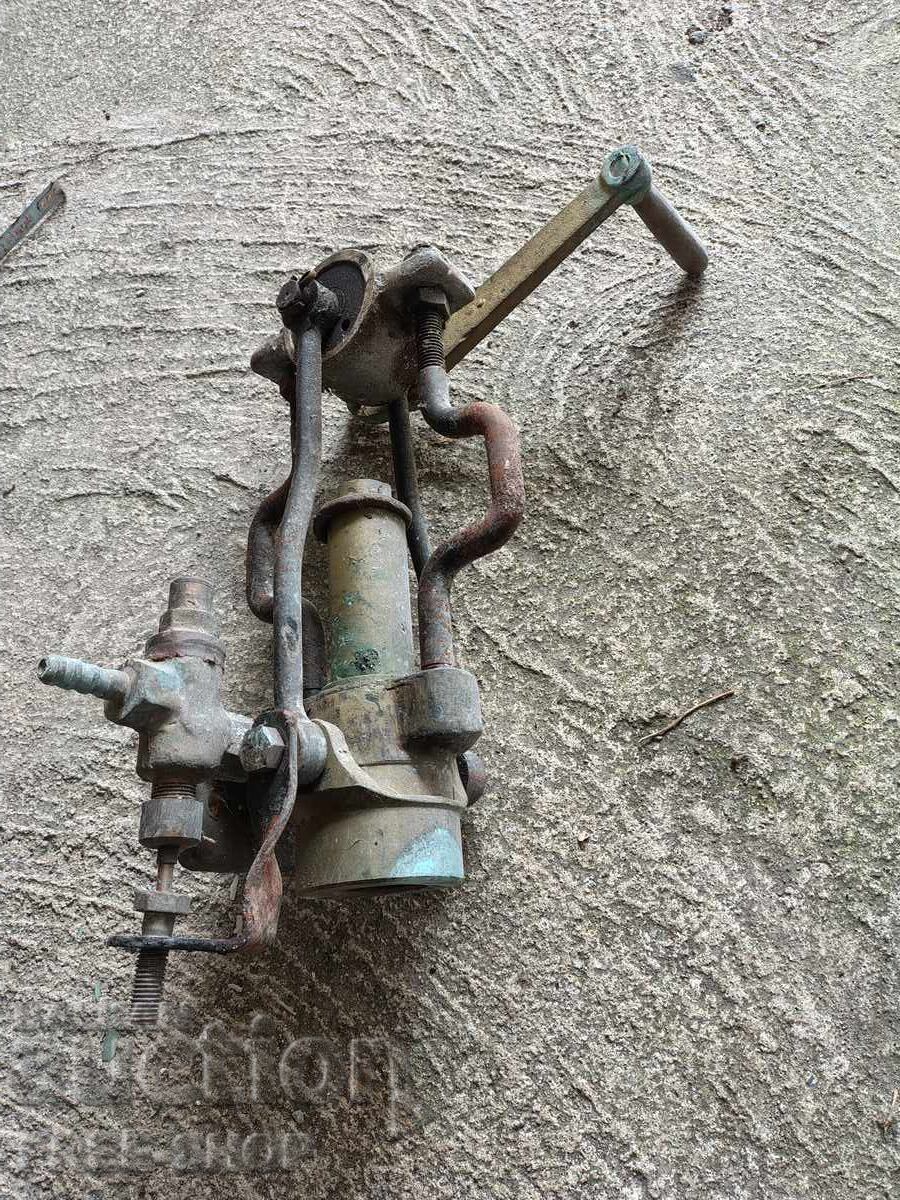 Cap masiv (4/5kg) din alamă pentru sigilarea sticlelor cu preț € 39.99 | 78.21 BGN