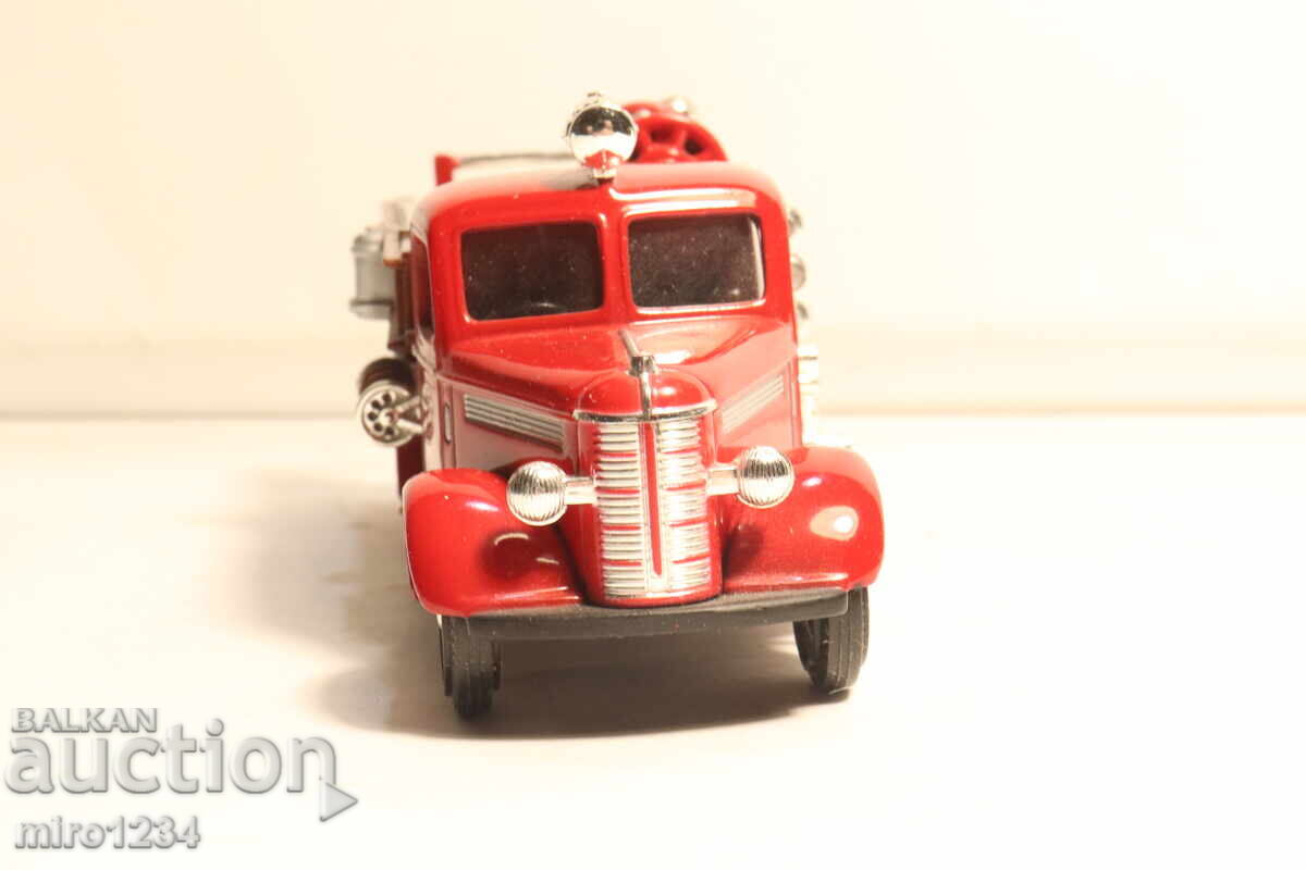 Παράδοση 1/43 ΠΥΡΟΣΒΕΣΤΙΚΟ ΦΟΡΤΗΓΟ ΤΡΟΧΟΦΟΡΟ ΠΑΙΧΝΙΔΙ ΡΕΤΡΟ ΜΟΝΤΕΛΟ