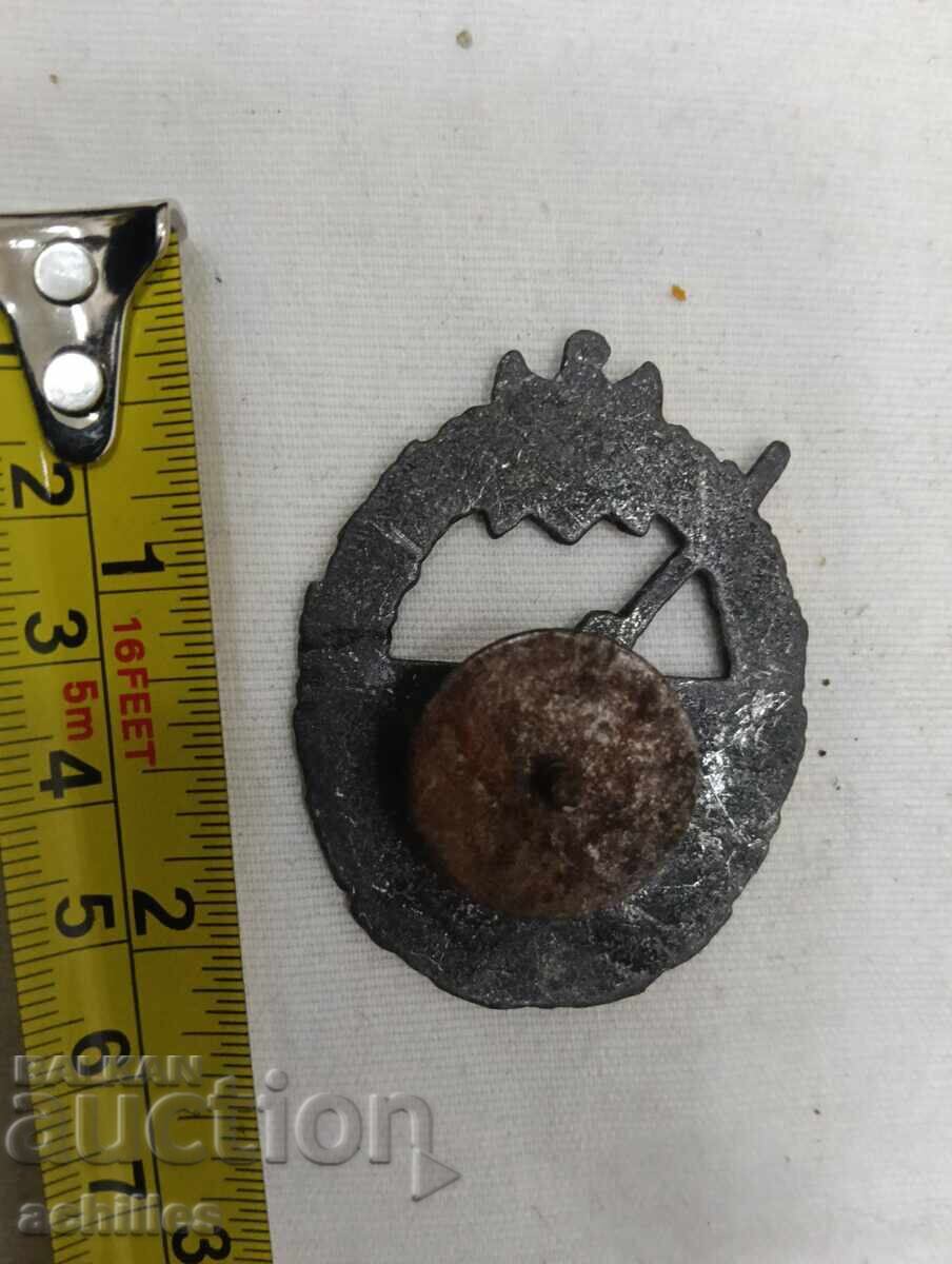 German sign with price € 8.00 | 15.65 BGN