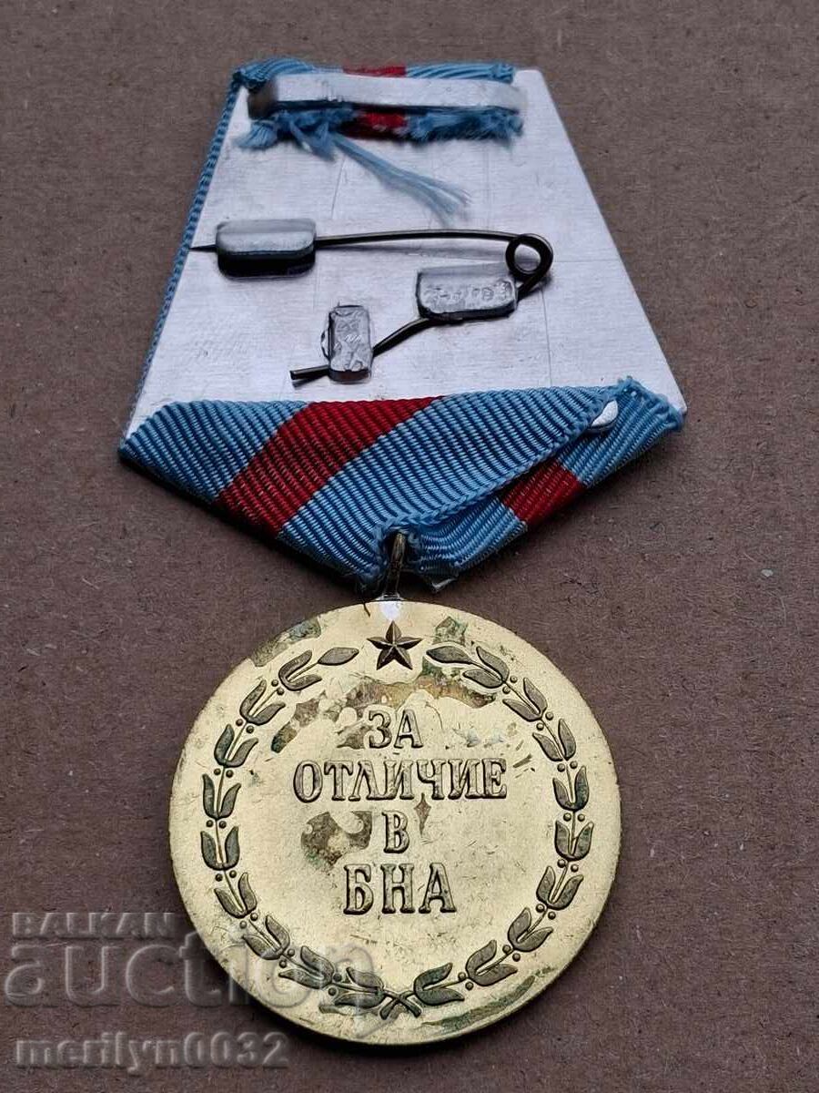 Medalie socială BNA "Pentru Merit" insignă pectorală ordin cu preț € 34.92 | 68.30 BGN