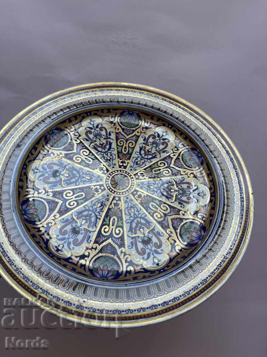 Farfurie de portelan marcata vintage cu preț € 2.60 | 5.09 BGN