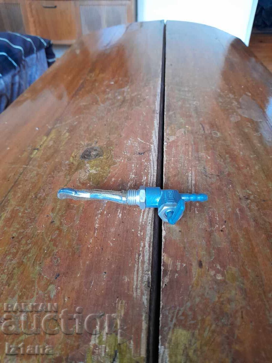 Старо кранче за резервоар