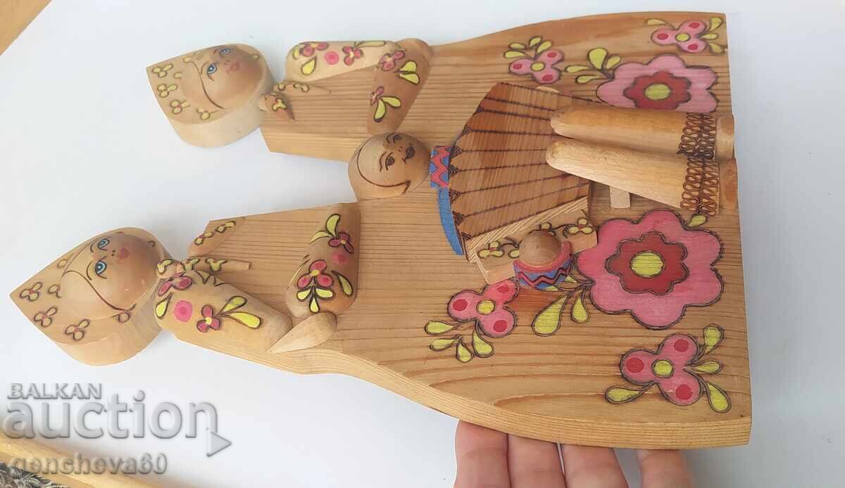 Δημοπρασία Ruska dŭrvena risuvana dekoratsiya za stena „Chastushki“