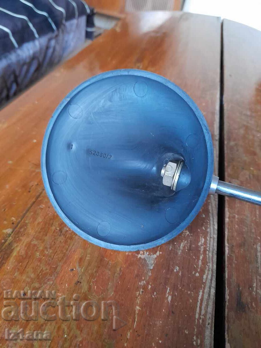 Старо огледало за мотопед,мотоциклет с цена € 11.00 | 21.51 лв. Старо огледало за мотопед,мотоциклет с цена € 11.00 | 21.51 лв.