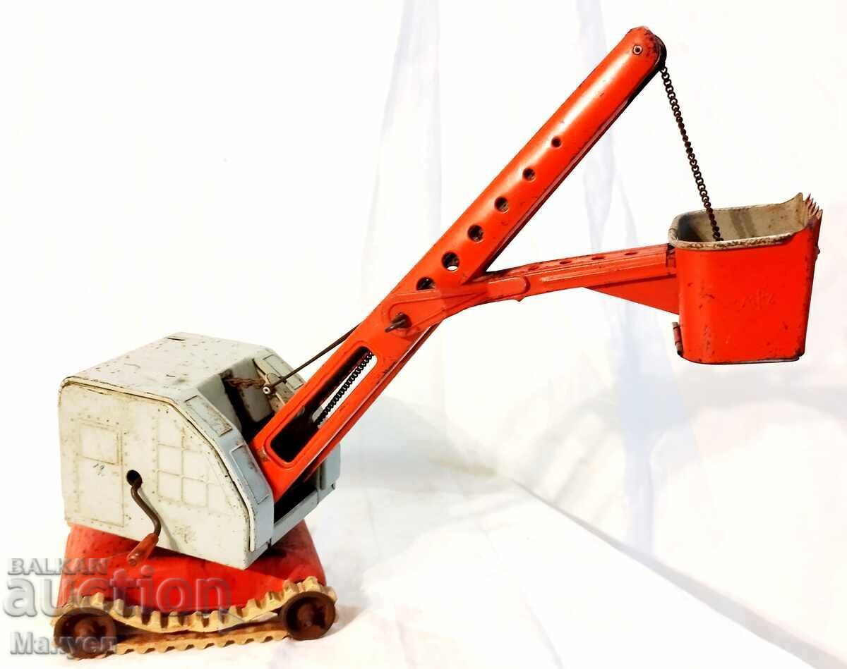 Auction Old toy, excavator "MFZ", Germany Auction Old toy, excavator "MFZ", Germany