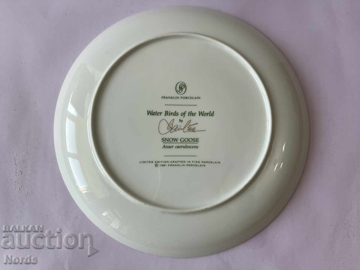 Delivery of Beautiful Snow Goose Plate Delivery of Beautiful Snow Goose Plate