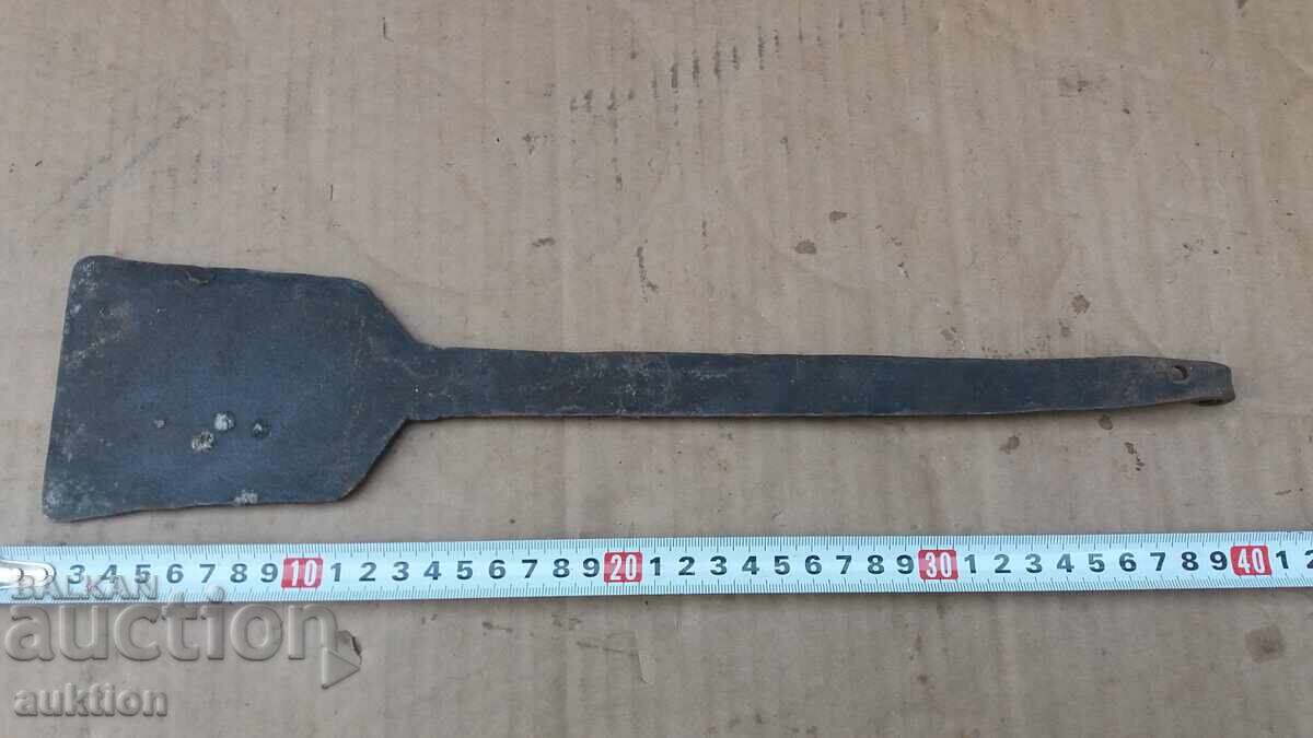 КОВАНА ВЪЗРОЖДЕНСКА ОГРИБКА с цена € 2.99 | 5.85 лв.