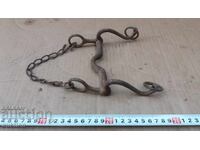 ΣΦΥΡΗΤΟ ΚΟΛΜΗΡΙ ΑΠΟ ΠΥΡΟΜΑΧΙΚΑ ΑΛΟΓΟΥ