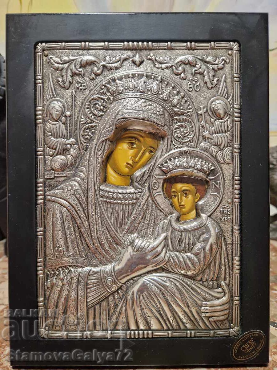 Licitație O minunată icoană din argint antic cu certificat Licitație O minunată icoană din argint antic cu certificat