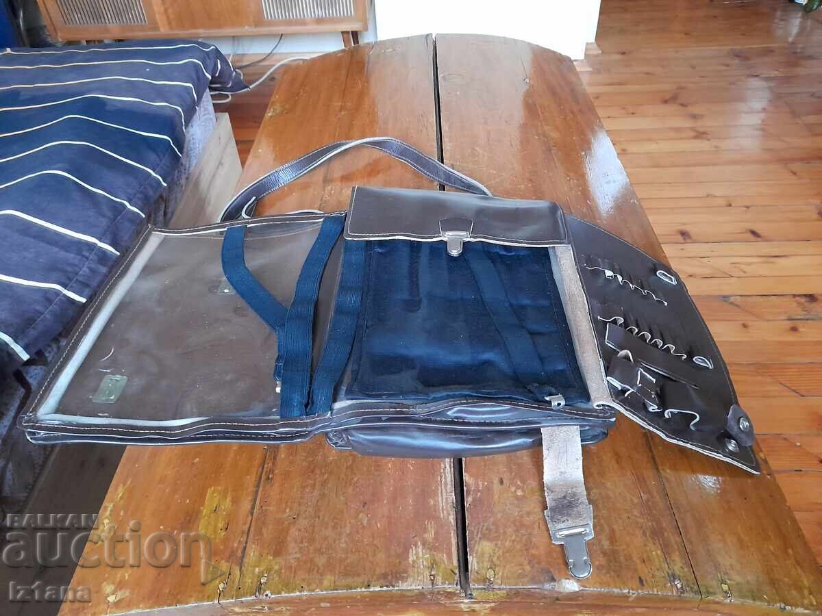 Delivery of Old commander's, officer's bag