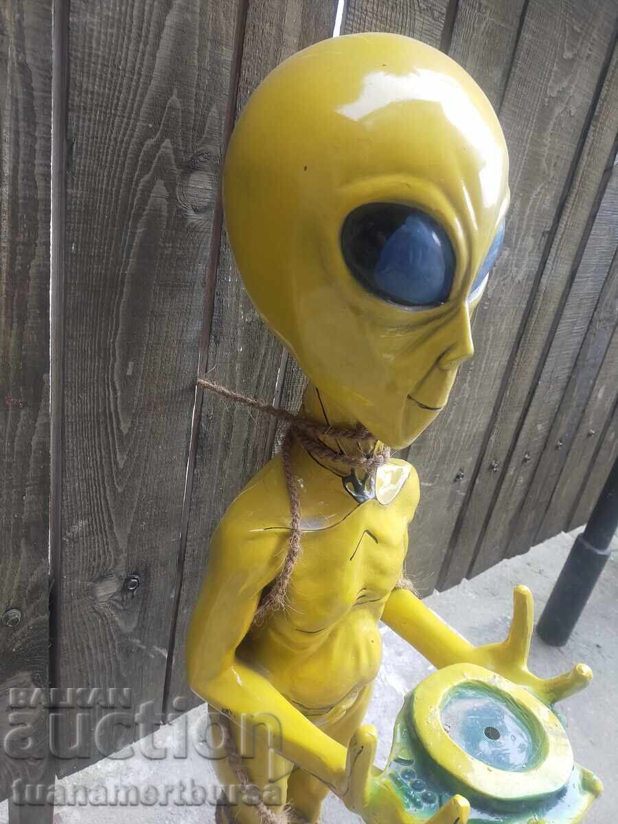Delivery of Alien