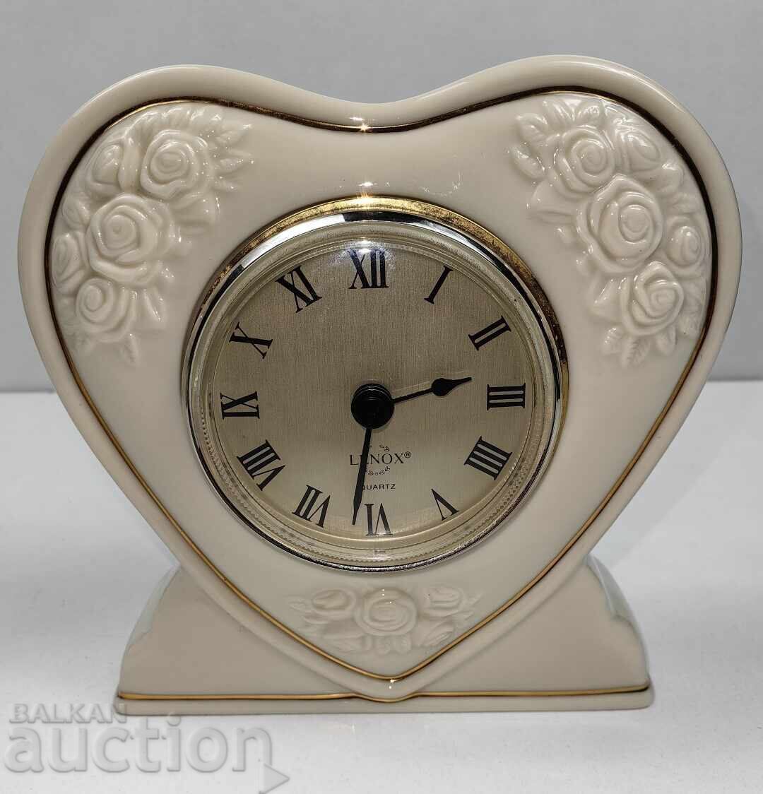 ΕΠΙΤΡΑΠΕΖΙΟ ΠΟΡΣΕΛΑΝΙΝΟ ΡΟΛΟΙ QUARTZ ΤΡΙΑΝΤΑΦΥΛΛΑ ΛΟΥΛΟΥΔΙΑ ΔΕΝ ΛΕΙΤΟΥΡΓΕΙ