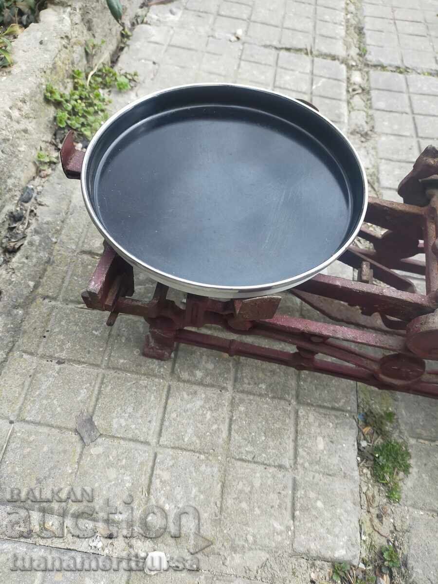 Delivery of old iron scales Delivery of old iron scales