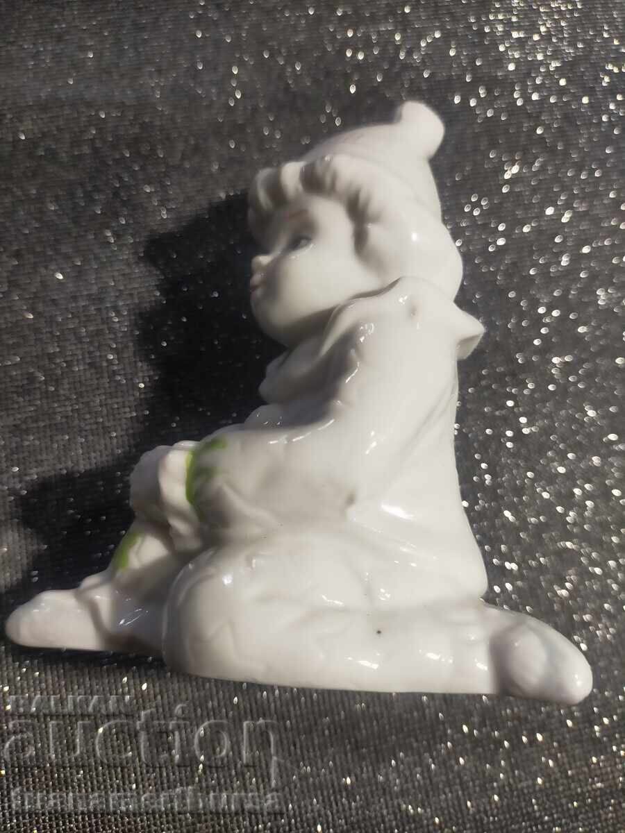 дете с цена € 10.00 | 19.56 лв.