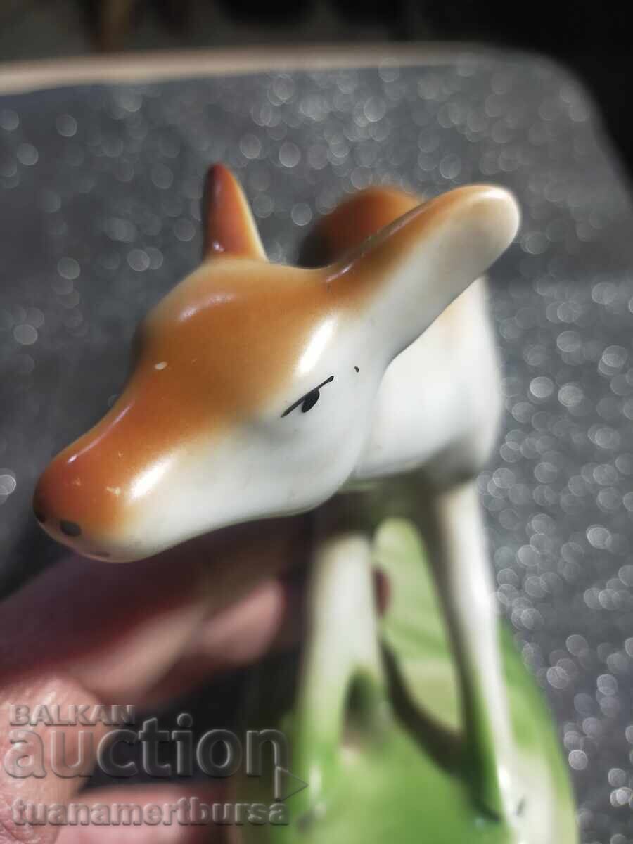 Delivery of Porcelain deer