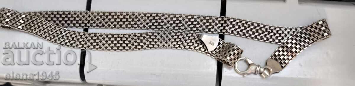 Colier de argint cu preț € 100.00 | 195.58 BGN