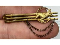 СТАРА ИГЛА ЗА ВРАТОВРЪЗКА КОН