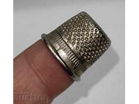 Μεταλλικός καρφίτσα