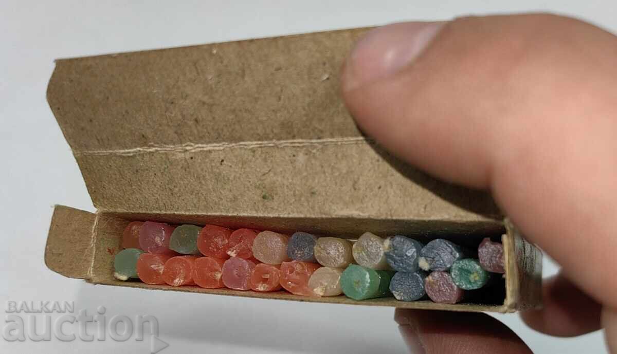 Scented candles for birthday, unused social box - 6