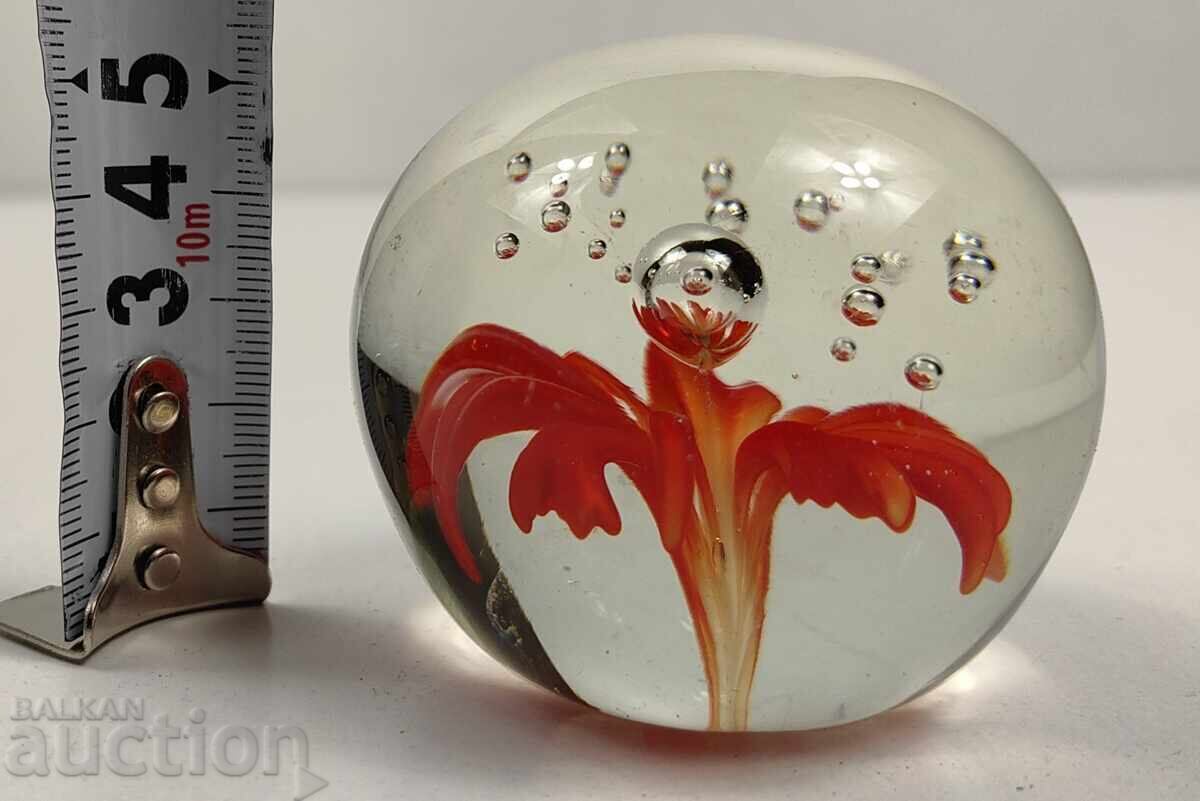 Доставка на СТЪКЛЕНА ФИГУРА СТАТУЕТКА ПРЕСПАПИЕ ОТЛИЧНО ЦВЕТЕ ЦВЕТЯ