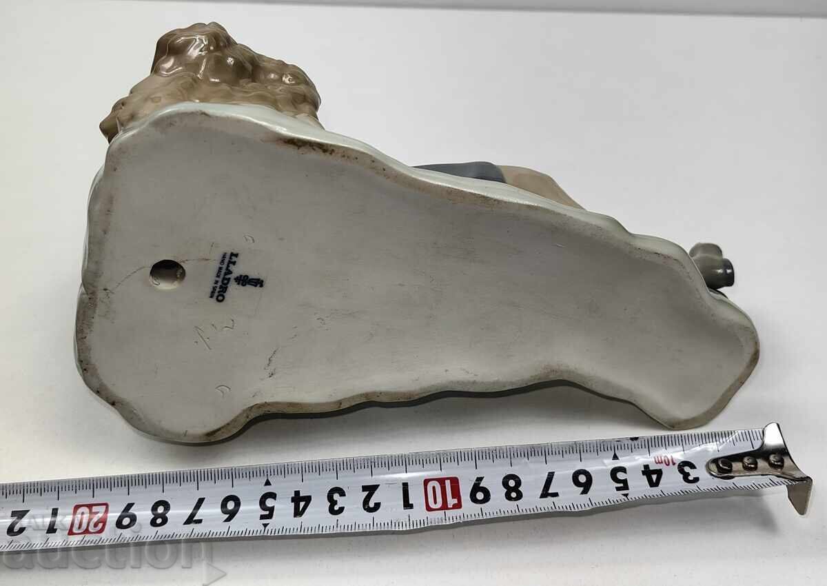 Delivery of LARGE PORCELAIN STATUETTE FIGURE SCULPTURE WITH NOTATION