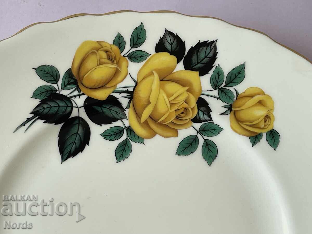 Όμορφο αγγλικό πλατό με τιμή € 0.01 | 0.02 BGN