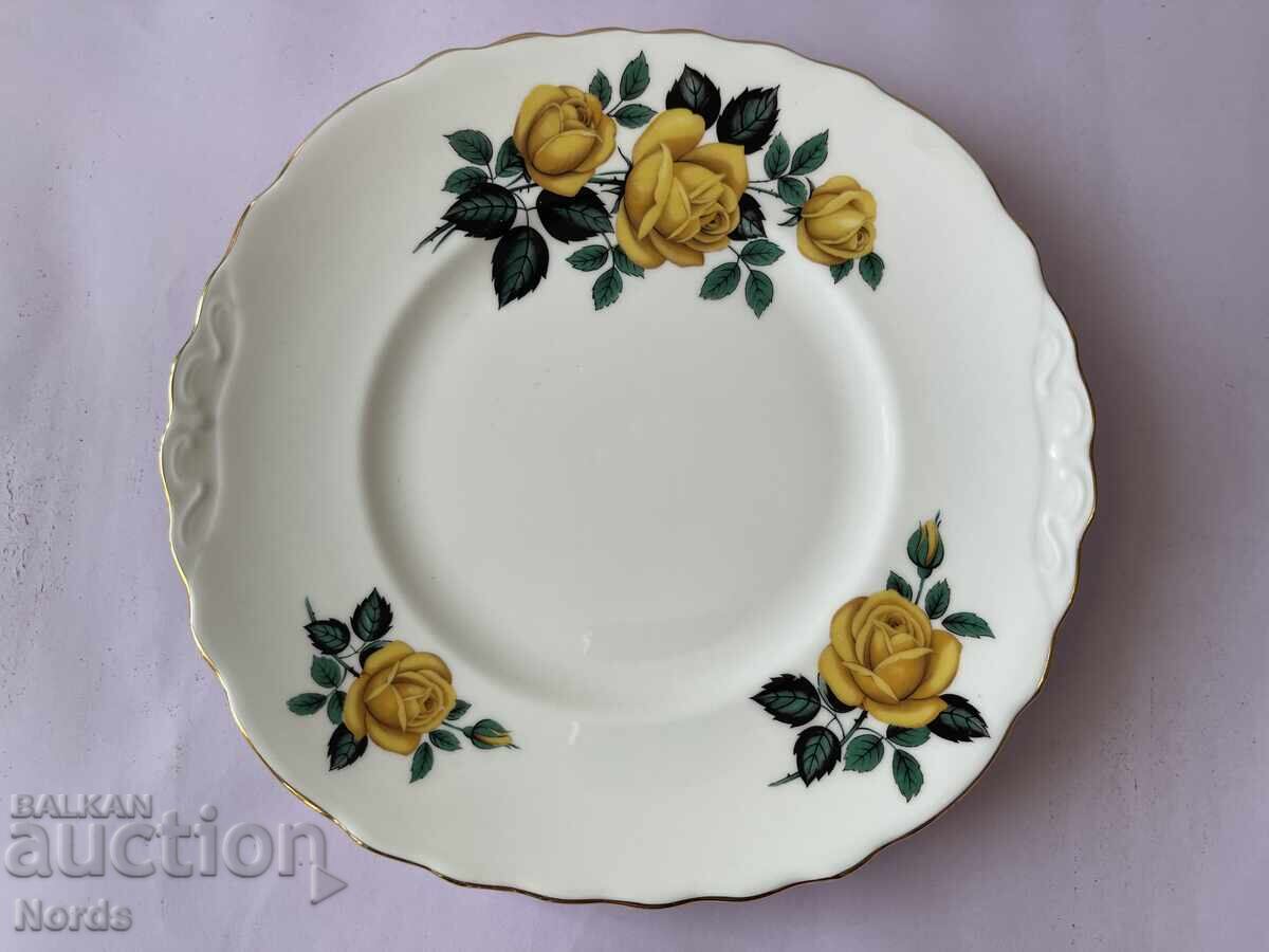 Όμορφο αγγλικό πλατό