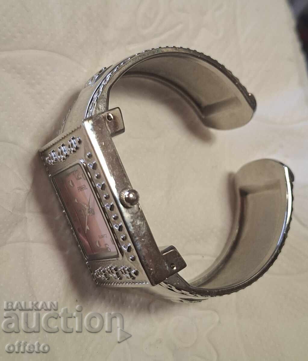 Доставка на ЧАСОВНИК