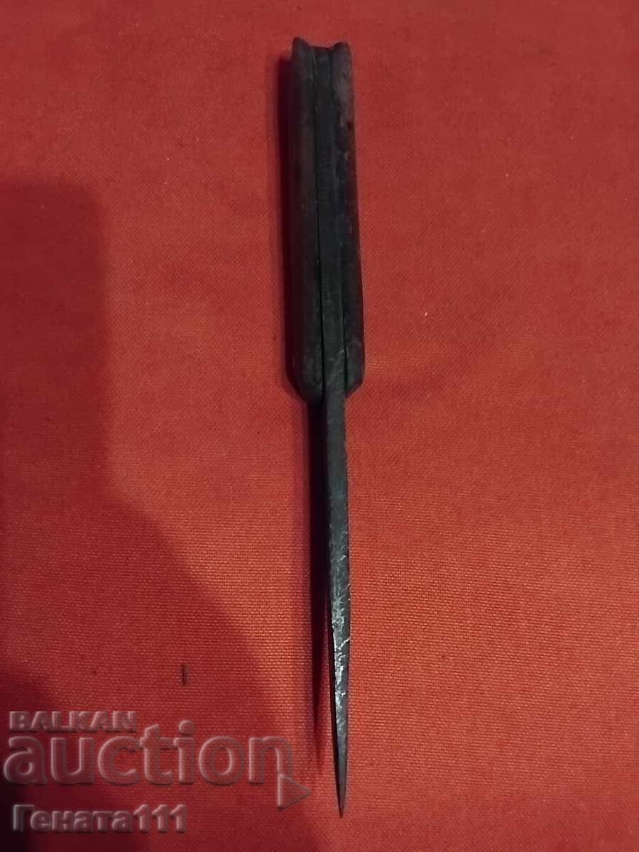 Стар кован нож - 6