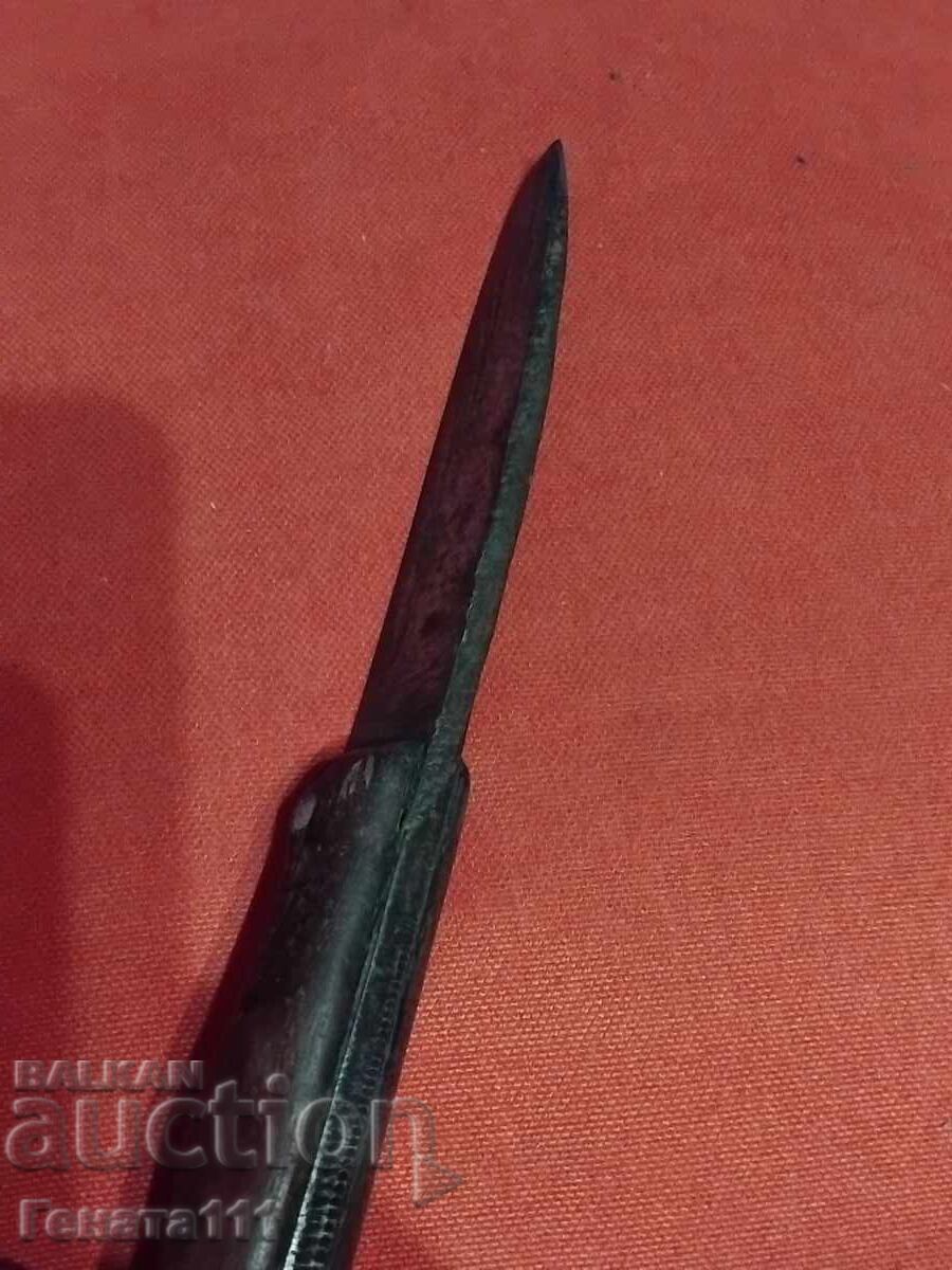 Стар кован нож - 7