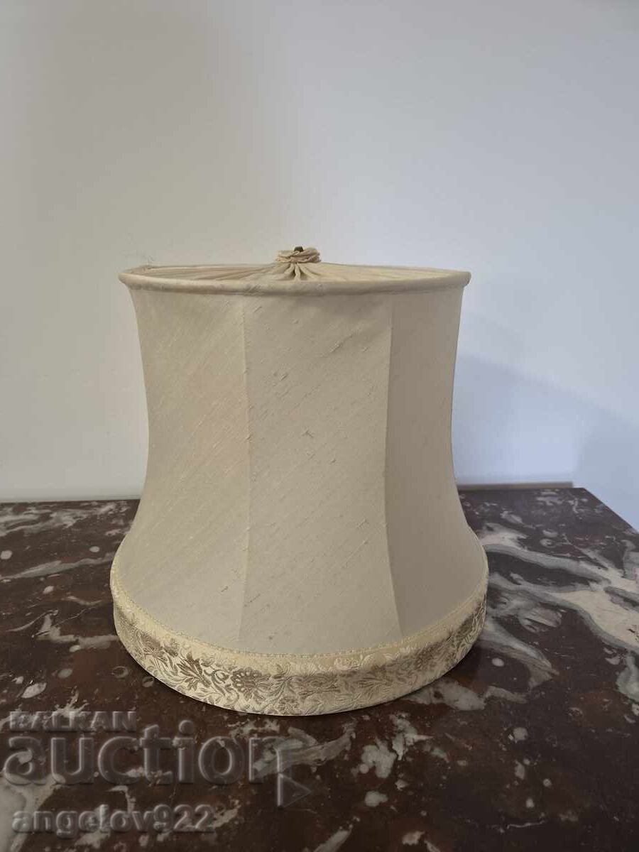 Абажур за нощна лампа!!!